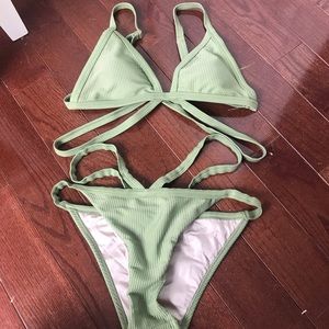 Full Set Pacsun Two Piece